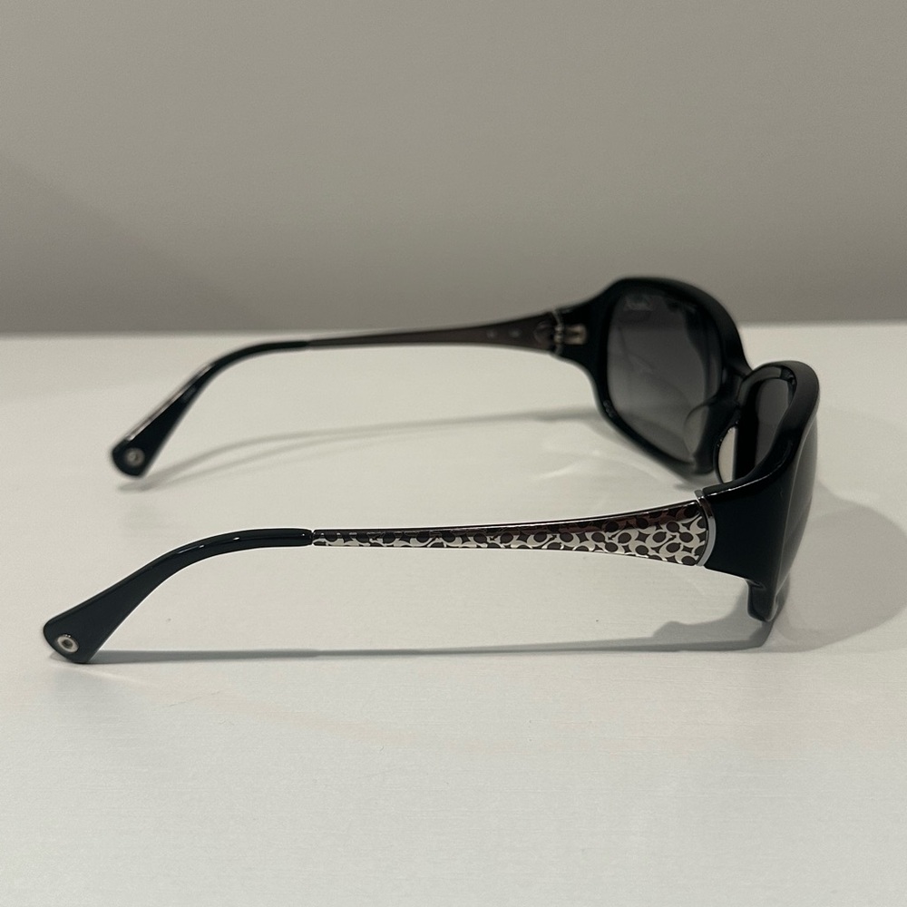 Coach Harriet (S8006h Black Sunglasses with Original Case - Picture 5 of 6